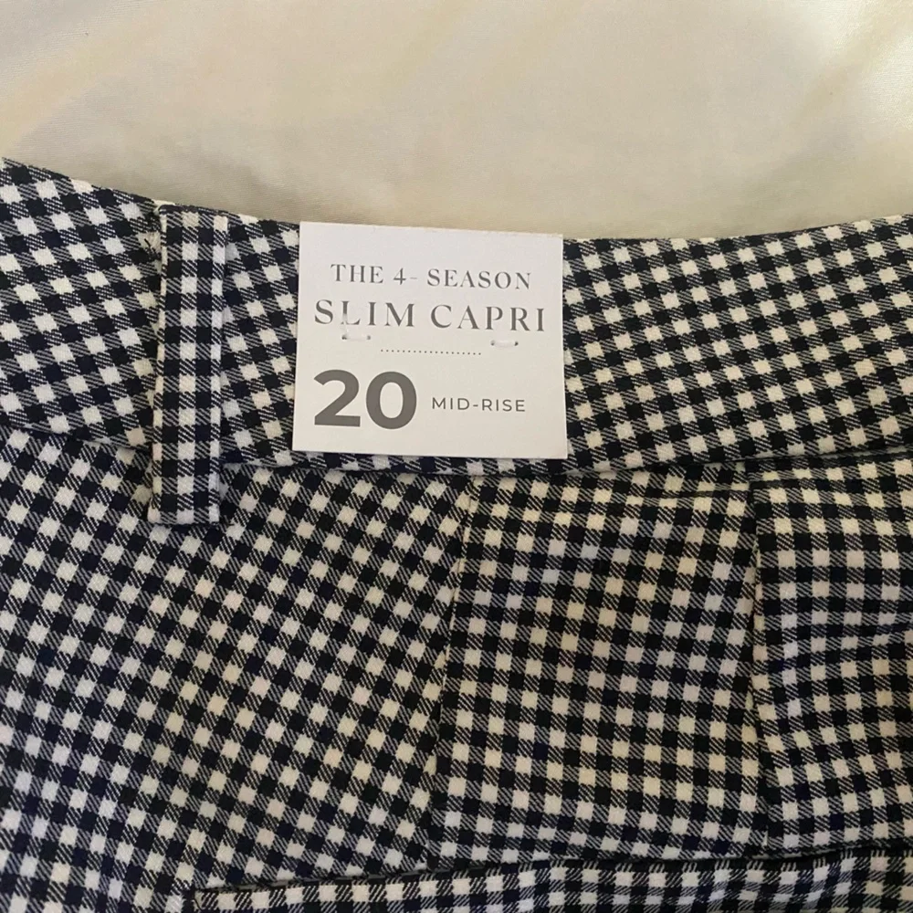 The 4 Season, Slim Capri, 20 Mid rise - Picture 2 of 8
